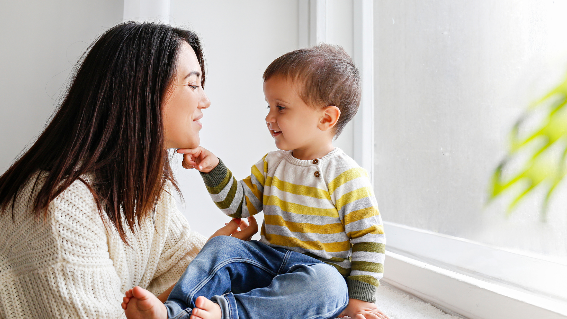 Technology tips: Image of mother and young boy.