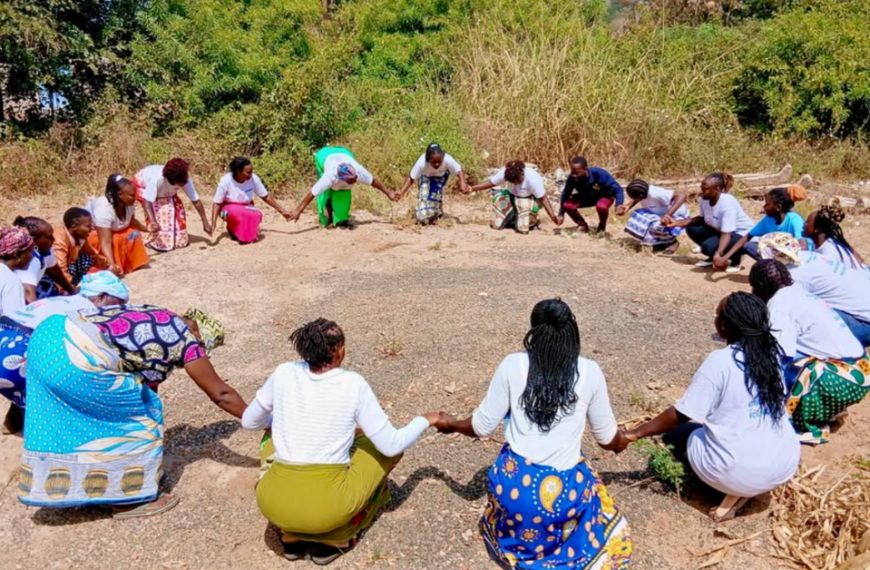 A Look Inside Kenya Legacy Circles: Turning Caregivers into Community Leaders